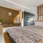 Unik Heliopolis Naturiste Apartment *
