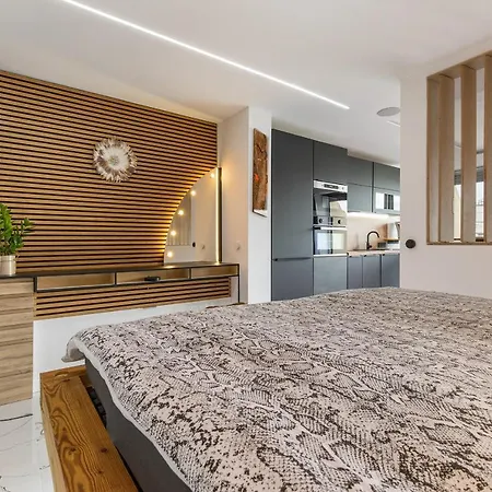 Unik Heliopolis Naturiste Apartamento *